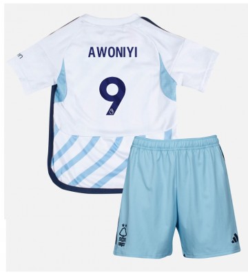 Nottingham Forest Taiwo Awoniyi #9 Segunda Equipación Niños 2023-24 Manga Corta (+ Pantalones cortos)